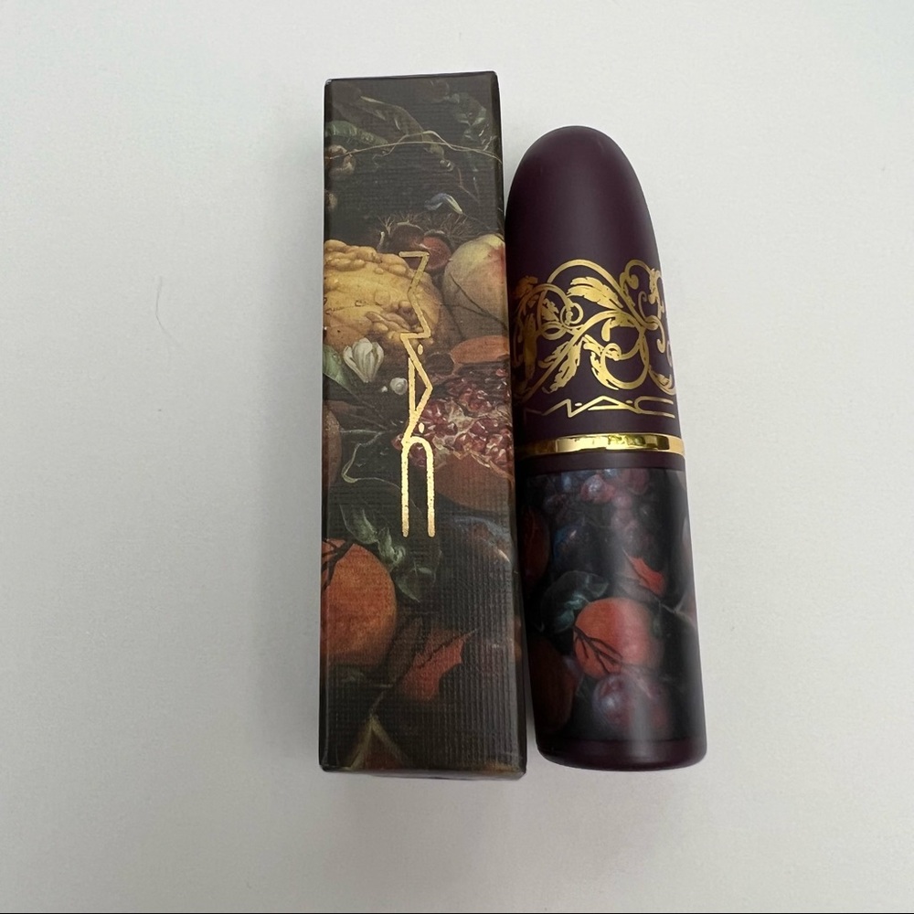 MAC Tempting Fate Collection “Avant Garnet” LE - Picture 3 of 9